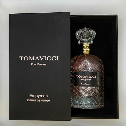 Tomavicci Empyrean Fill your senses with the roses of Damascus, Italian bergamot and the essence of white musk which will elevate your imagination to the highest of heavens.at fragrapedia.com